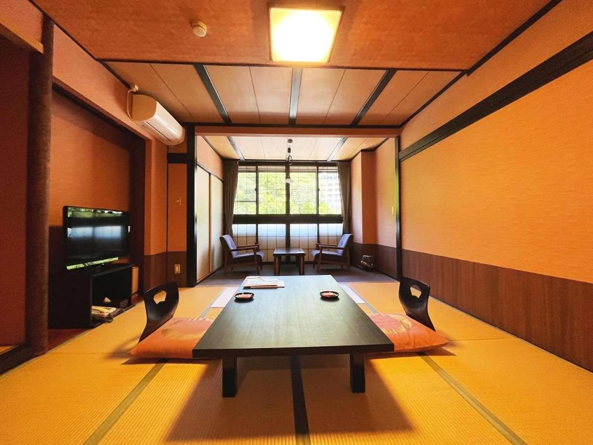 Hotel Kutsurogijyuku Shintaki Aizuwakamatsu Exterior foto